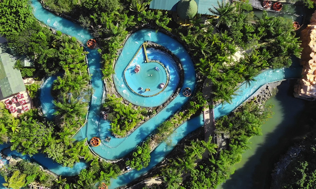 Olha quem está passando por testes no Beto Carrero World Fabricado pe